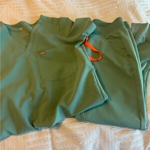 EUC figs set. Jade color